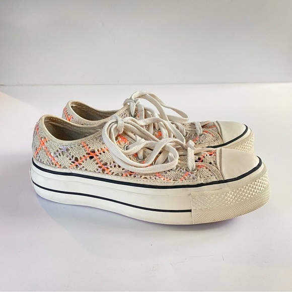 CONVERSE Chuck Taylor All Star Low Boho Crochet Limited Edition 568278C Size 8 - Picture 6 of 13